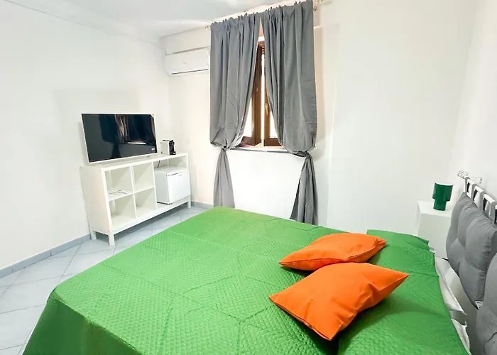 Green&orange - Casa Santicelli Affittacamere *